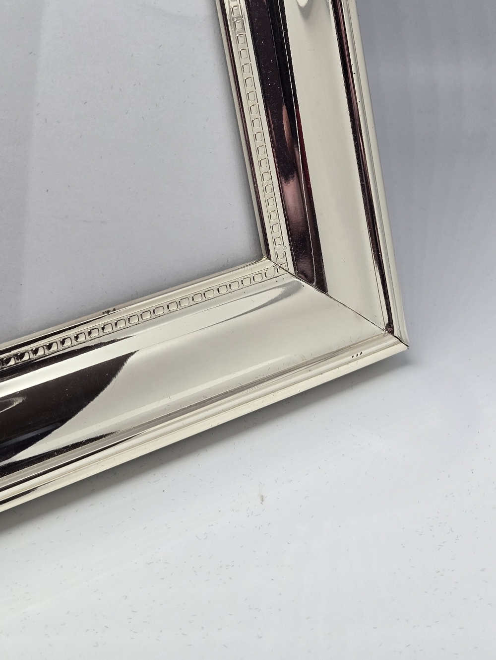 Frame - Picture 3 of 11
